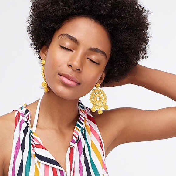 JCREW Beaded Crochet Earrings NWT OS Gold - Picture 3 of 4